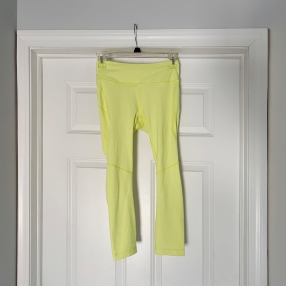 Outdoor Voices TechSweat Crop Flex Leggings Size Small, Yellow; OV Move Free 3/4 - Picture 3 of 7
